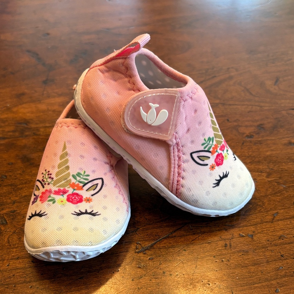 New Pink Unicorn Kids Shoes, Size 3